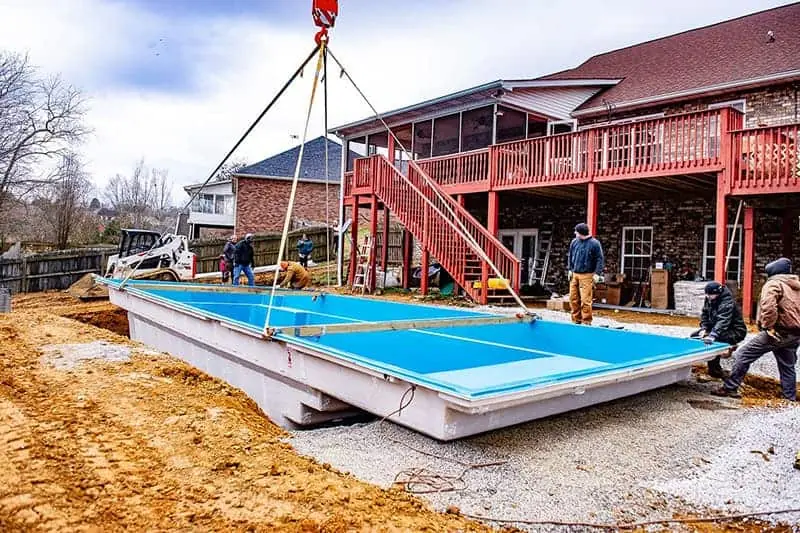 services-swimming-pool-installations fiberglass swimming pool installation services